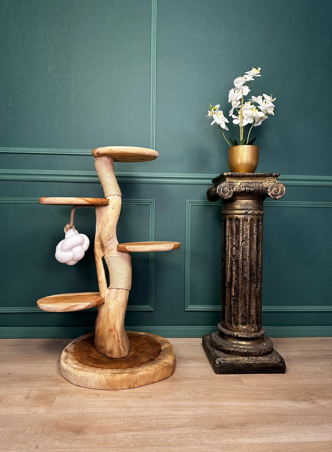 Houten Krabpaal kopen Complete Suar Houten Krabpaal met Krabtouw & Speeltje – 105 cm Hoog | Handgemaakt 